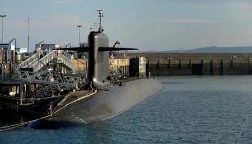 Drone Misterius Terdeteksi di Pangkalan Kapal Selam Prancis