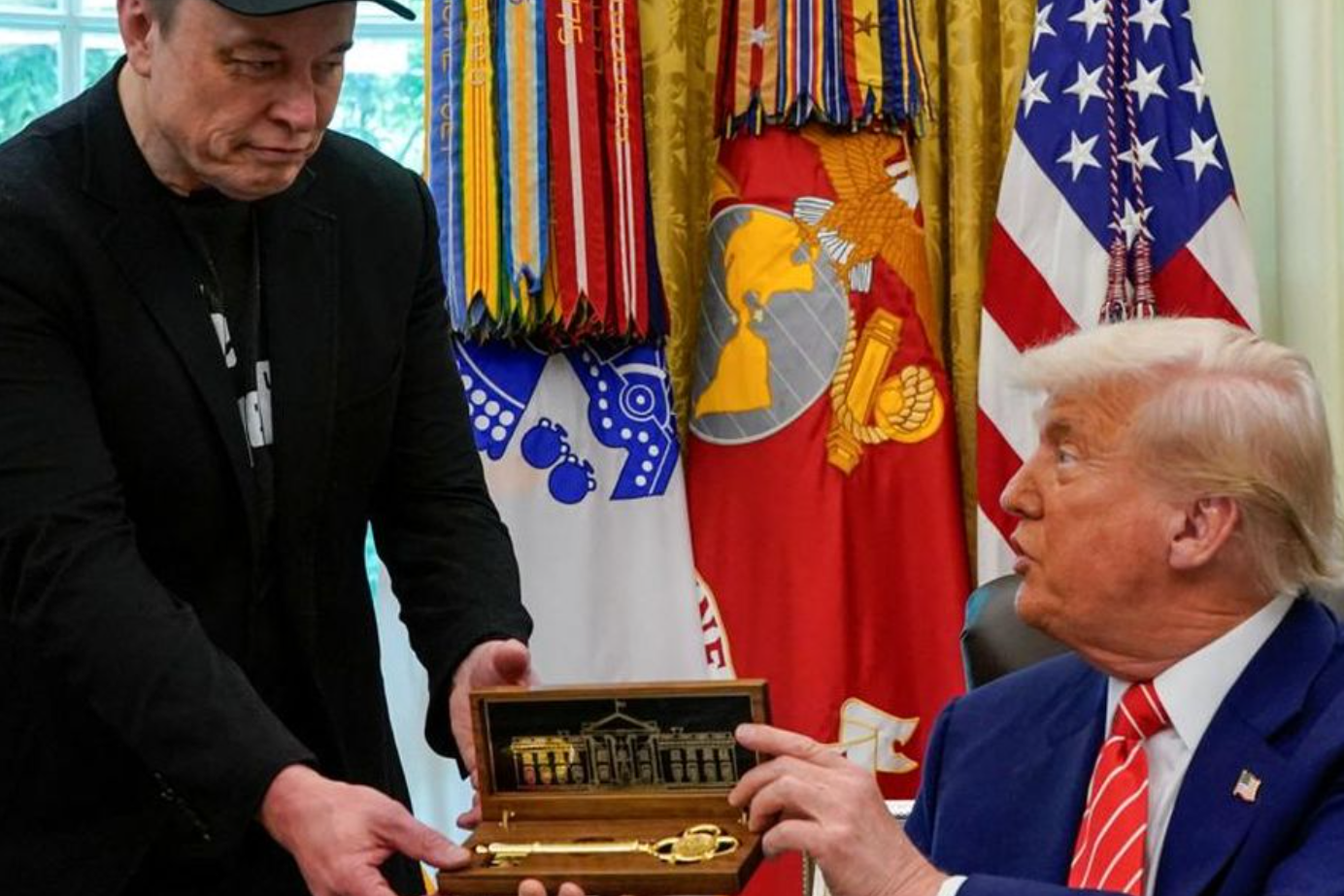 bisnis-elon-musk-terancam-oleh-konflik-dengan-donald-trump