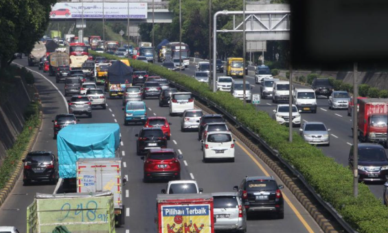 Kendaraan Untuk Keluar Jakarta Naik 11% Saat Nataru